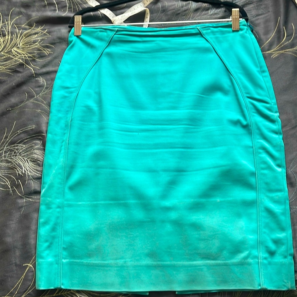 White House Black Market pencil skirt in aqua.